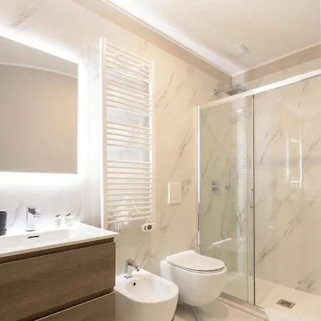 Beautiful 1 Bedroom Fiera Area - Mirable Pm Apartment Milan